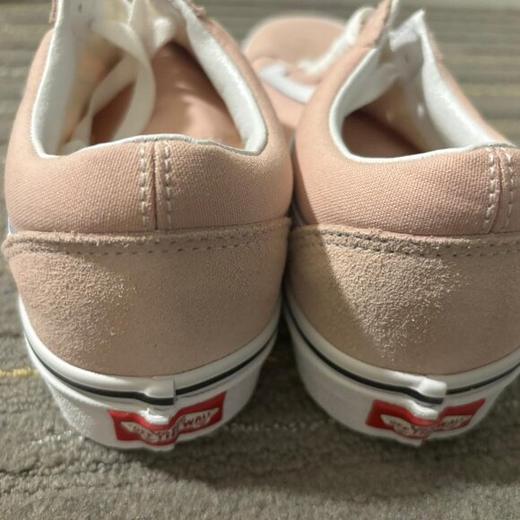 Brand New Women Vans Old Skool sneakers size 8.5 - Picture 8 of 8